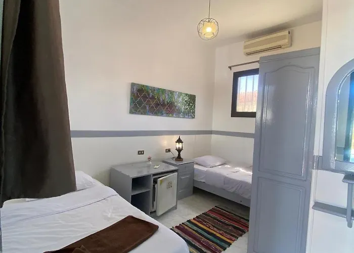 Mirage Village Hostel *