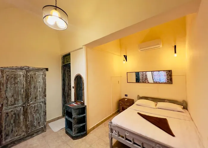 Hostel Mirage Village