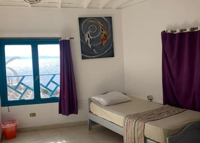 Mirage Village Hostel Dahab