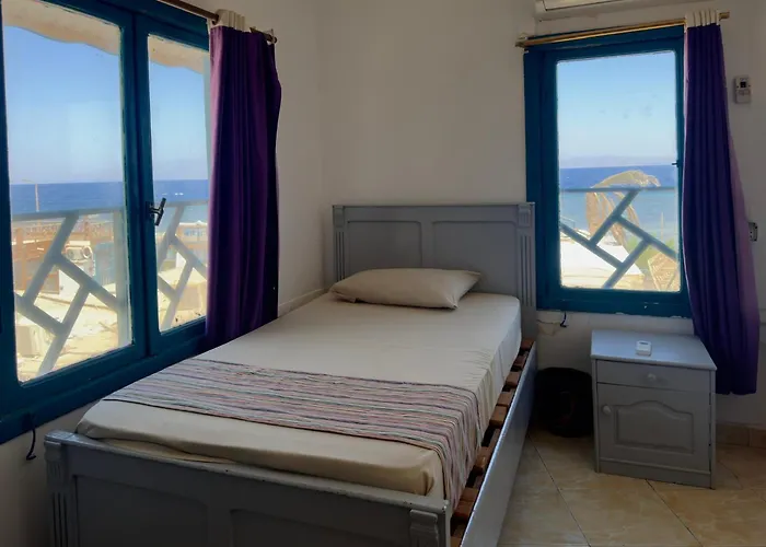Hostel Mirage Village
