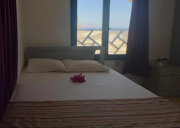 Mirage Village Hostel Dahab